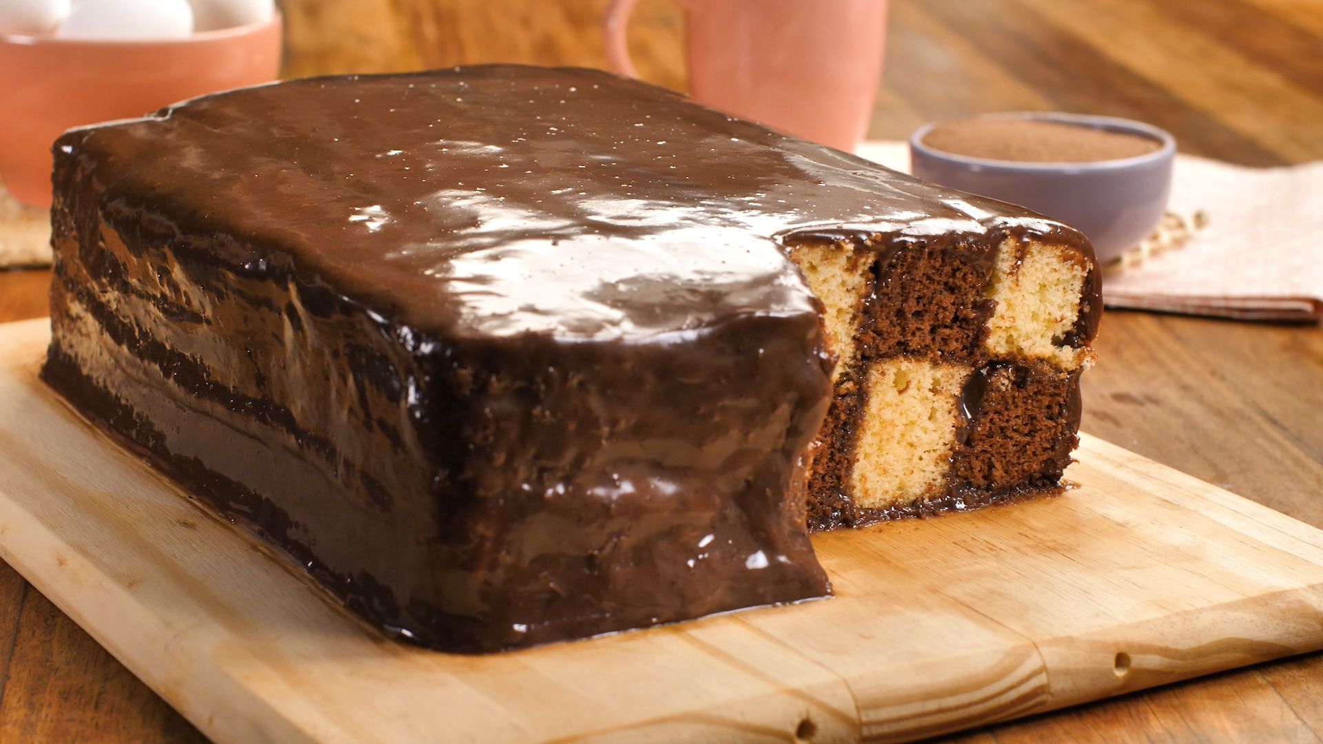 Bolo xadrez com brigadeiro