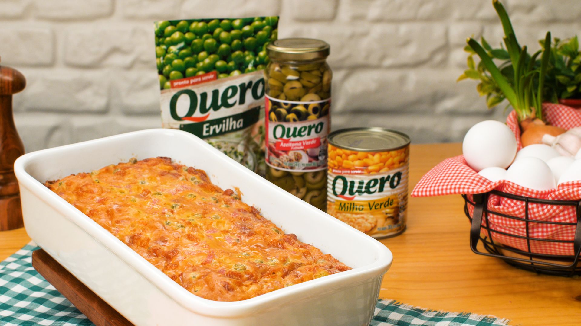 Omelete de forno com presunto e legumes