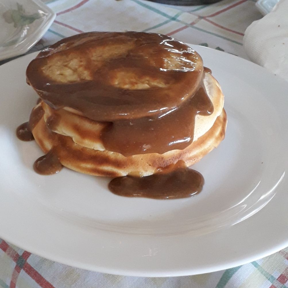 Panqueca Americana com molho especial de açúcar mascavo