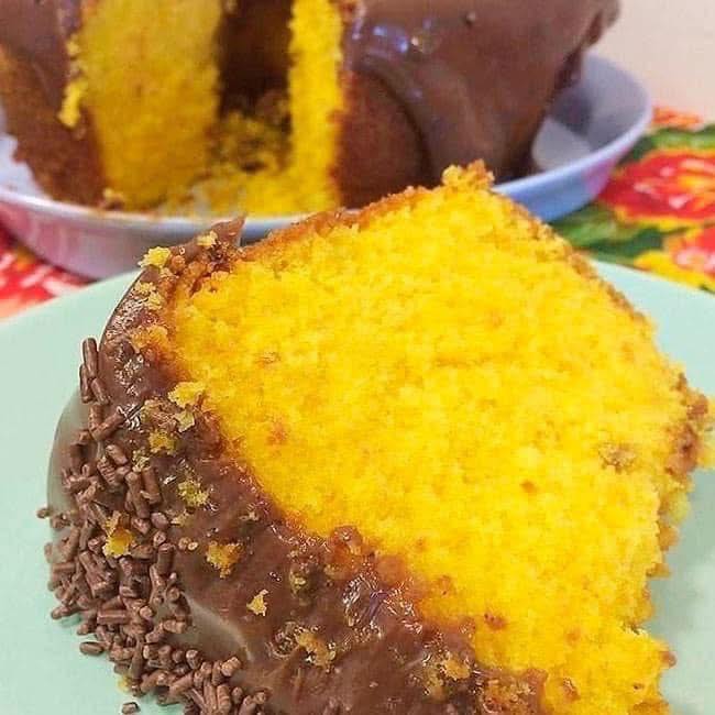 Bolo de Cenoura que não embatuma: saiba como preparar essa receitinha deliciosa de maneira simples…