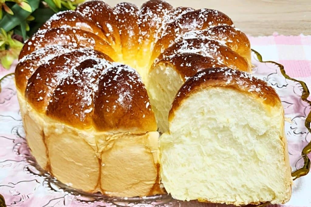 Pão Doce caseiro fofinho: um padeiro me ensinou essa receita, eu sempre faço pra servir com o Café!