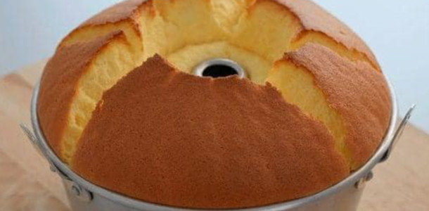 Bolo chiffon, receita tradicional no Japão, sem farinha de trigo, muito fofo
