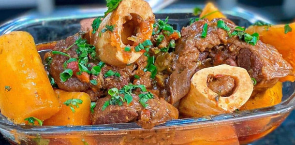 Ossobuco com Mandioca: eu sempre faço aqui em casa, é prático e delicioso…